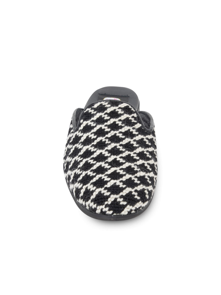 Needlepoint Mule