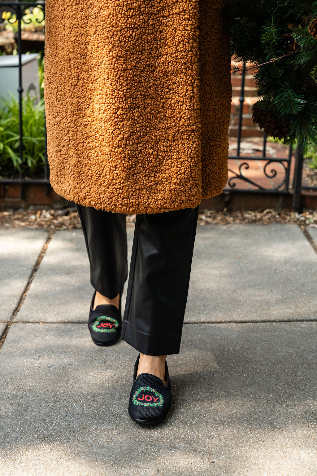 Needlepoint Loafer in Joy Wreath