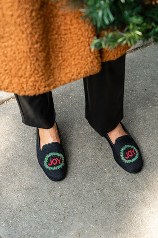 Needlepoint Loafer in Joy Wreath