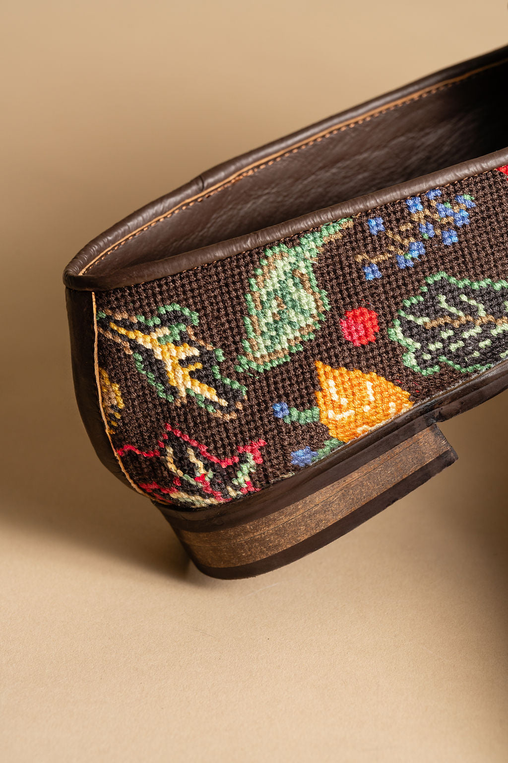Needlepoint Loafer in Fall Leaves