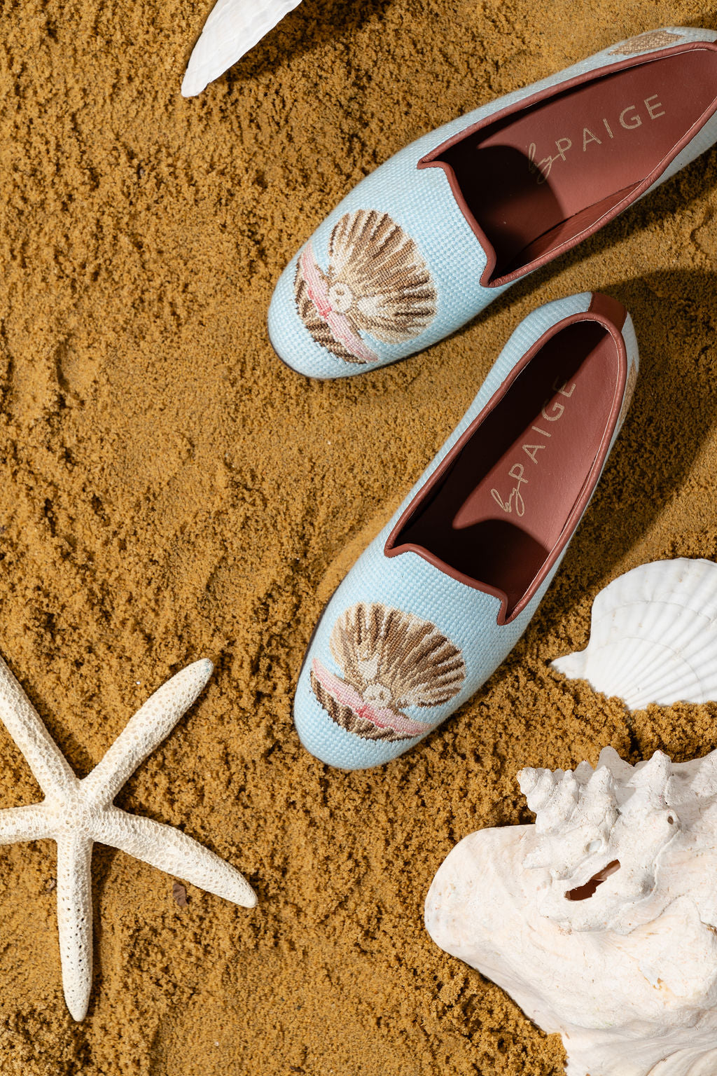 Scallop with Pearl Needlepoint Loafer