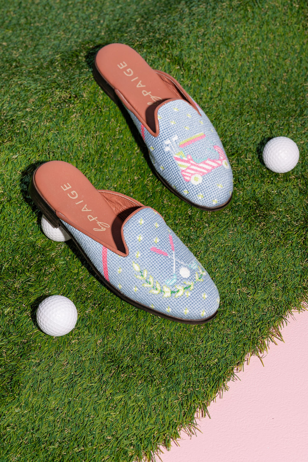 Needlepoint Mule in Golf