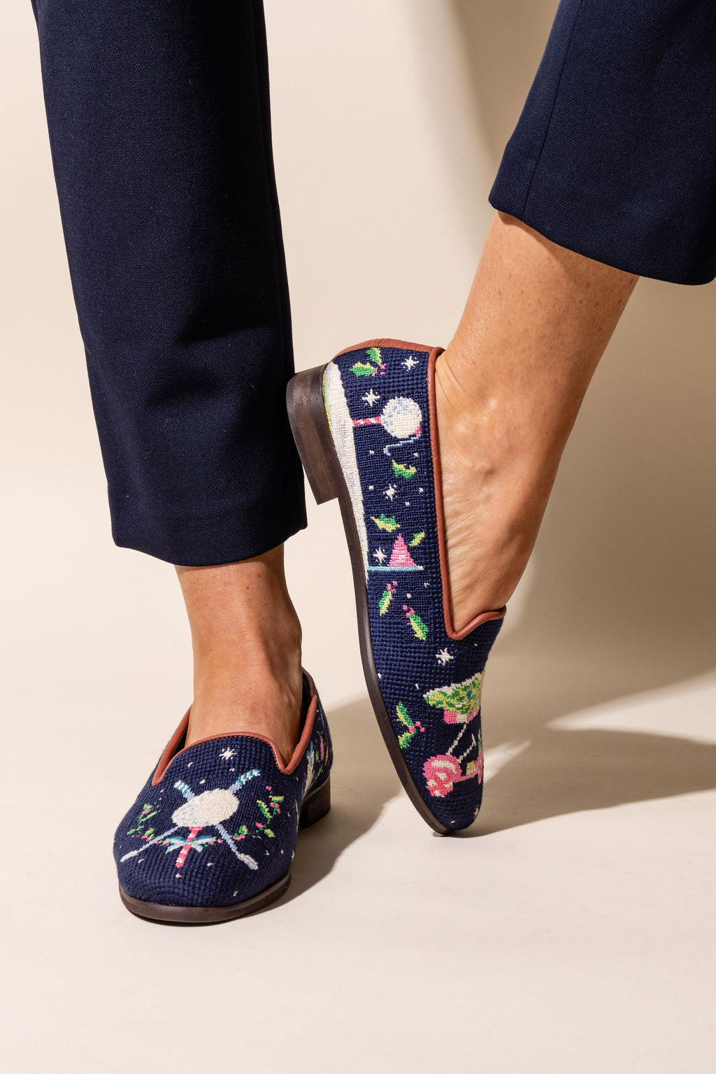 Needlepoint Loafer in Christmas Golf