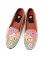 Preppy Paisley Color