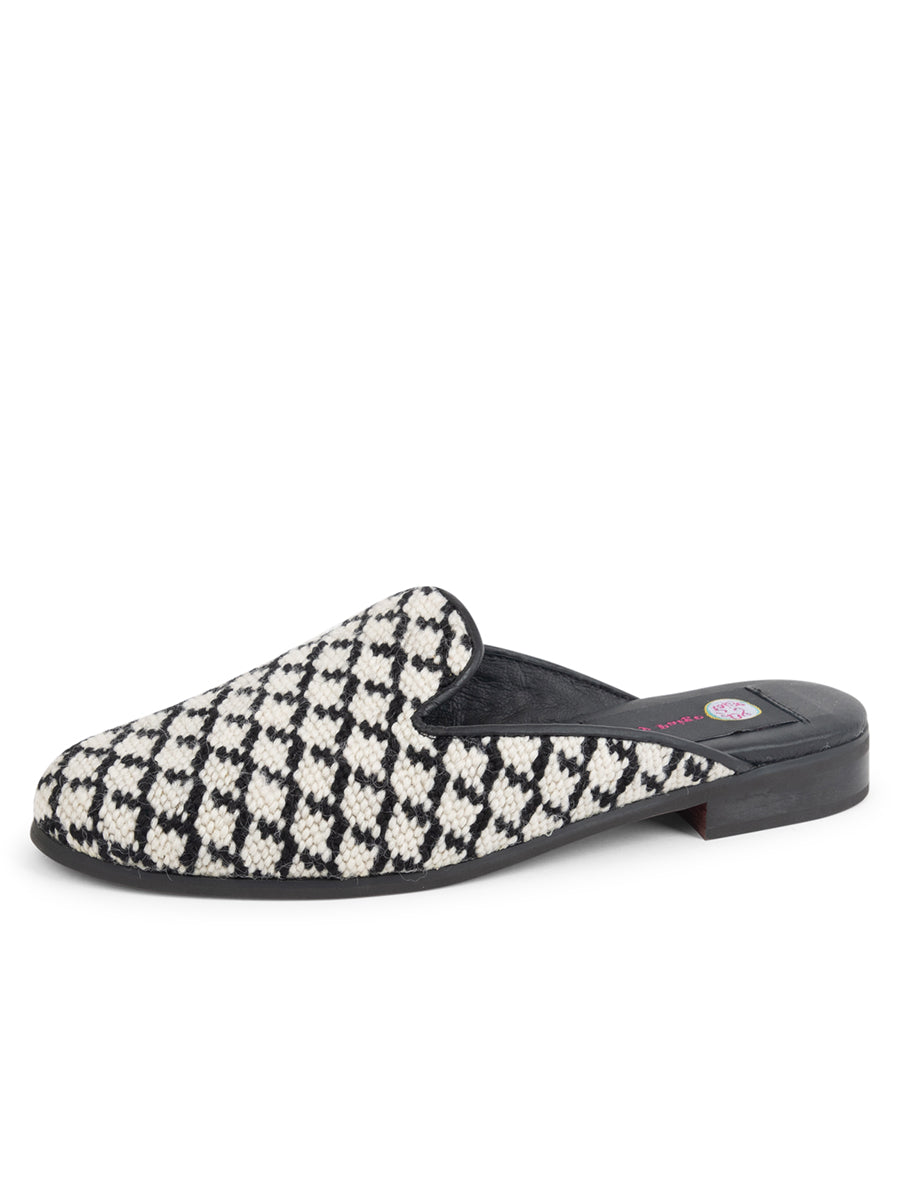 Needlepoint Mule