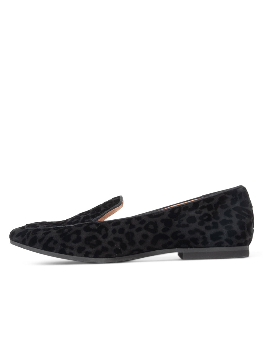 Maddox Squared Toe Loafer