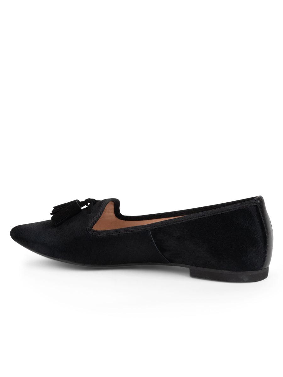 Colt Pointed Toe Flat w/ Tassel