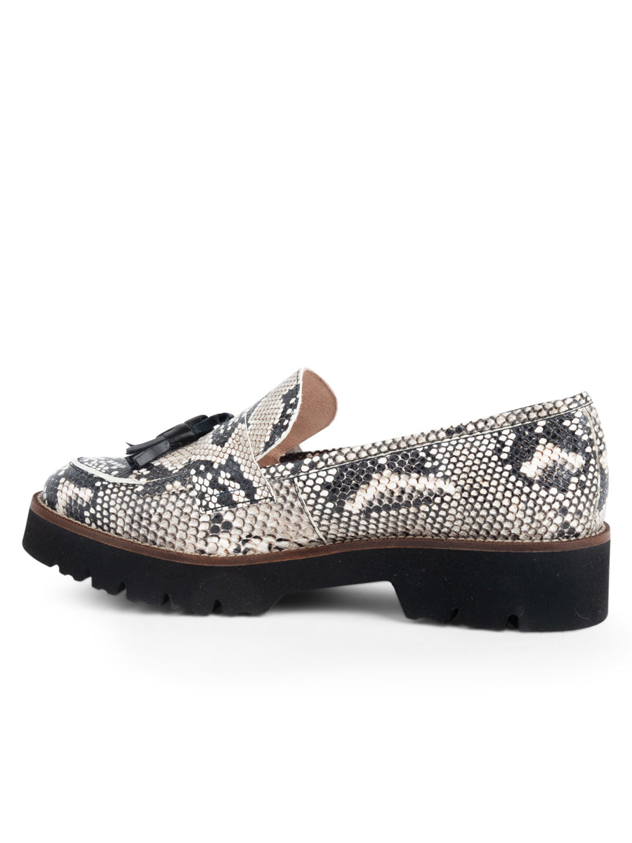 Beckham Tassel Lug Loafer