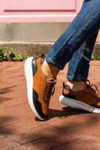 Travel Sneaker