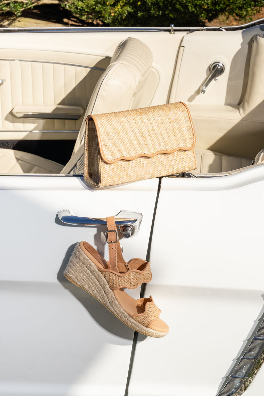 Palm Beach Scalloped Raffia Clutch