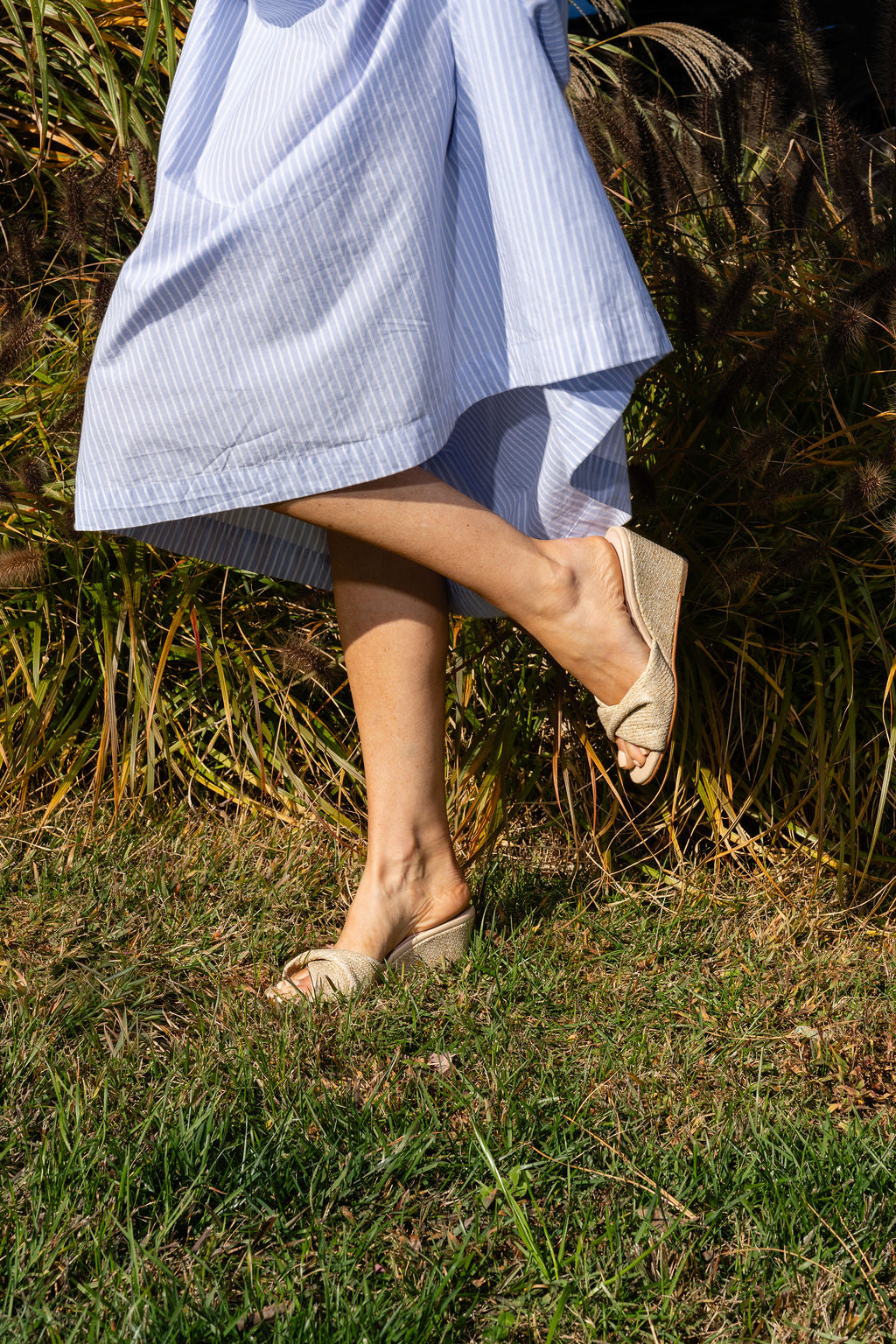 Julie Twist Wedge