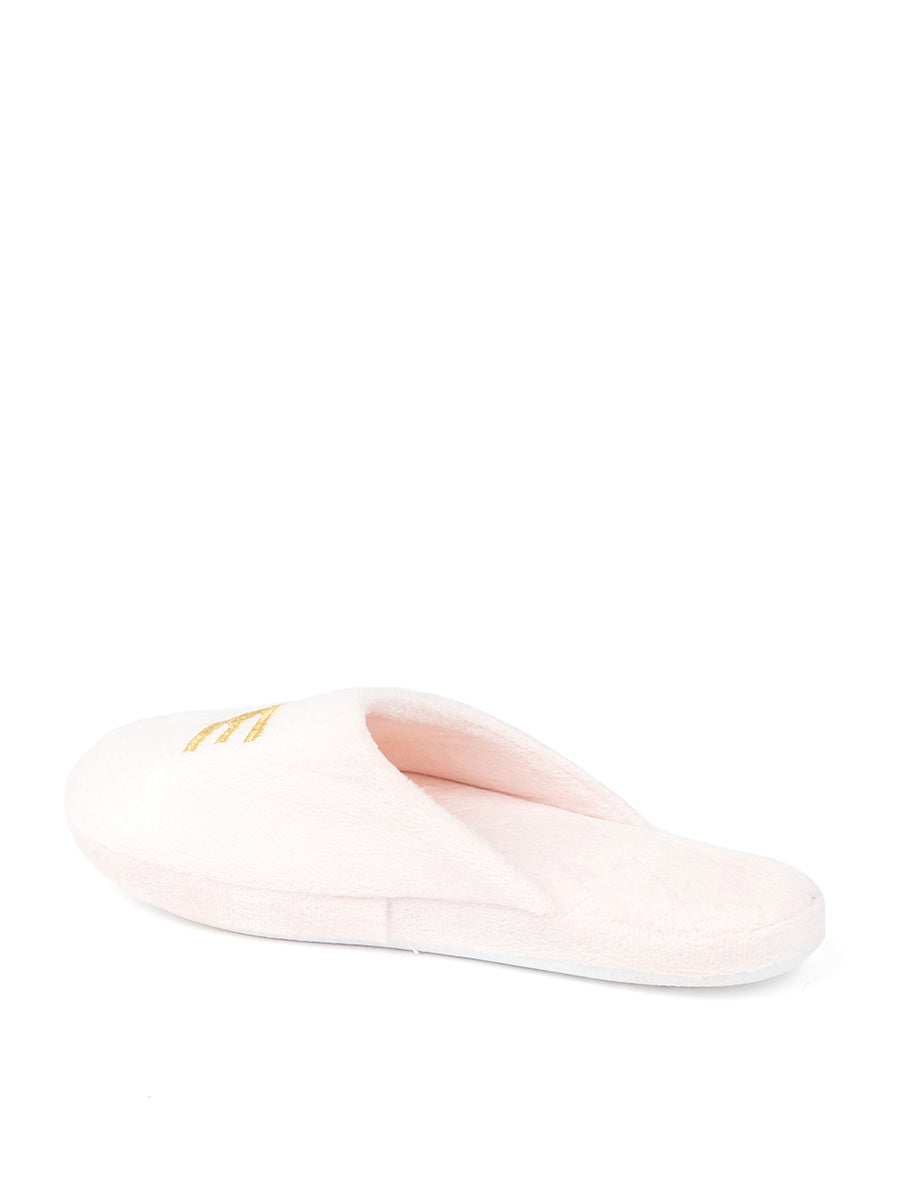 Relax Embroidered Slippers