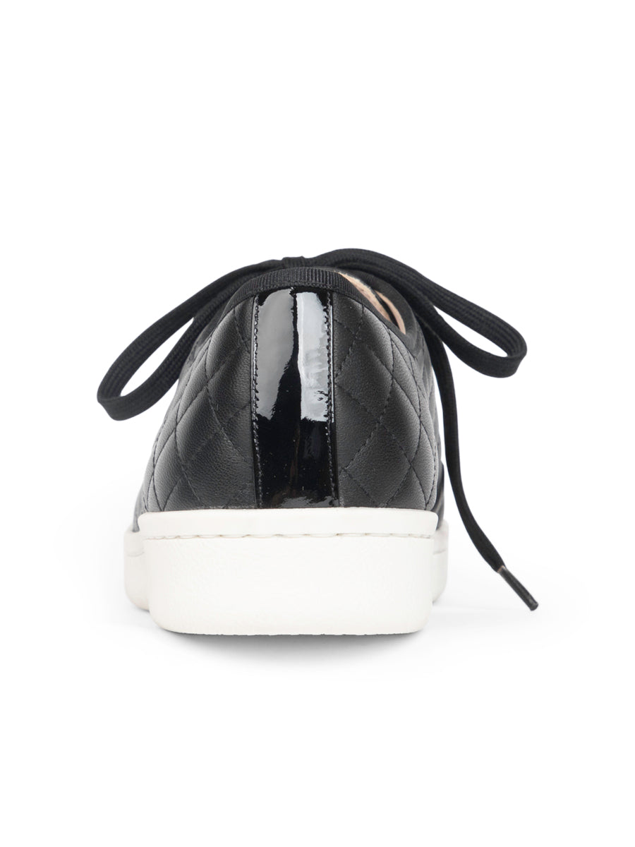 Samba Lace Up Sneaker