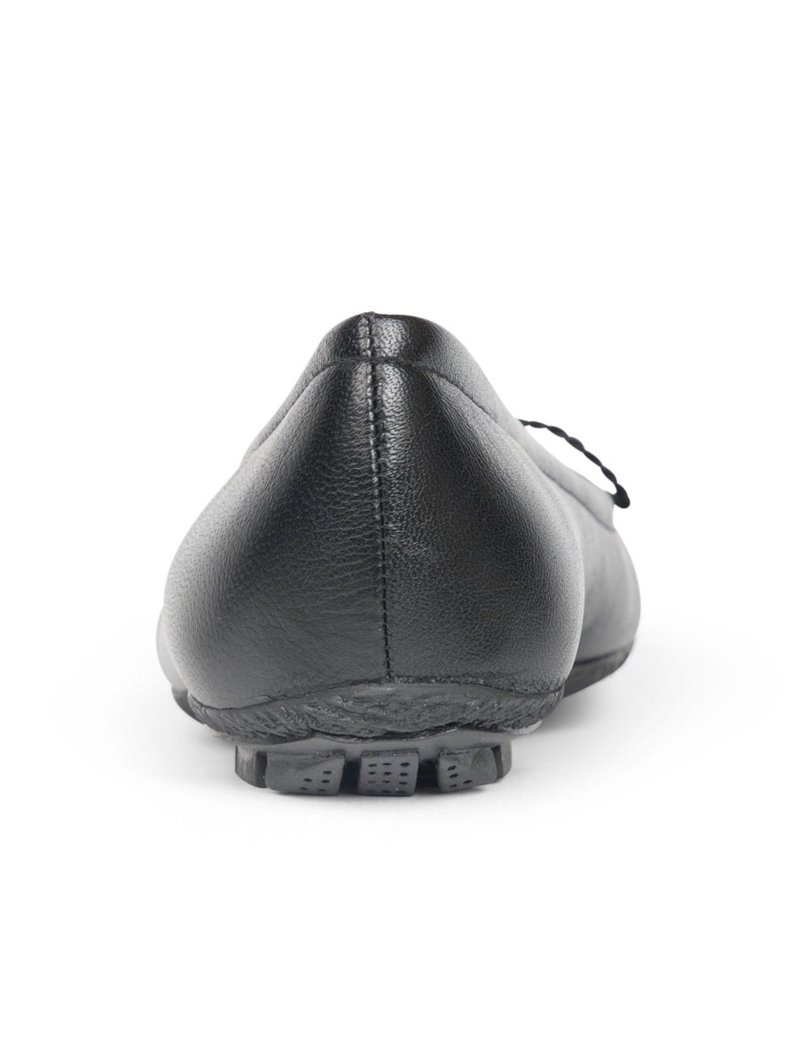 Cozy Keyhole Ballet Flat