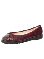 Bordeaux/Bordeaux Patent Color